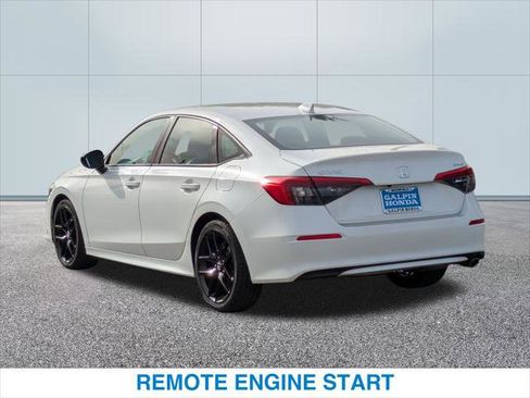 Used 2023 Honda Civic Sport image 9