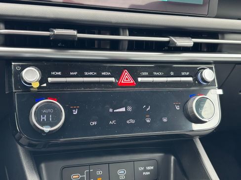 New 2026 Hyundai Santa Cruz SEL FWD image 18