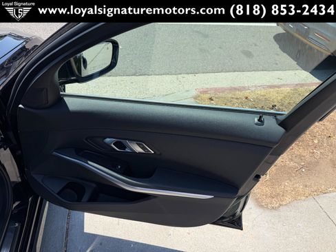 Used 2020 BMW 330i Sedan w/ Driving Assistance Package RWD image 33
