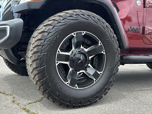 Used 2021 Jeep Gladiator Sport AWD/4WD image 10