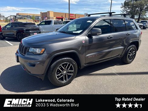 Used 2017 Jeep Grand Cherokee Trailhawk image 1