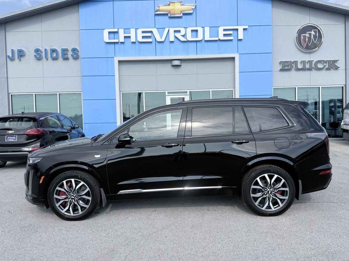 Used 2022 Cadillac XT6 Sport AWD/4WD image 4