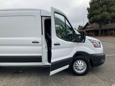 New 2025 Ford Transit 250 148 Medium Roof Extended AWD w/ Load Area Protection Package image 46