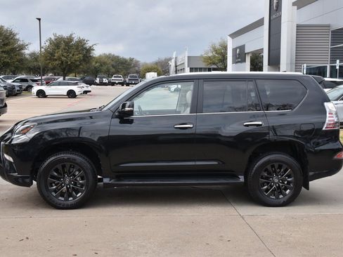 Used 2023 Lexus GX 460 Premium w/ Premium Package image 12