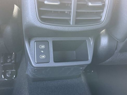 New 2026 Kia Seltos S image 17