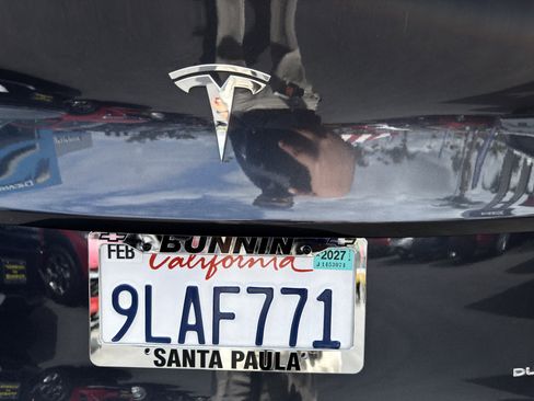 Used 2024 Tesla Model Y Long Range AWD/4WD image 31