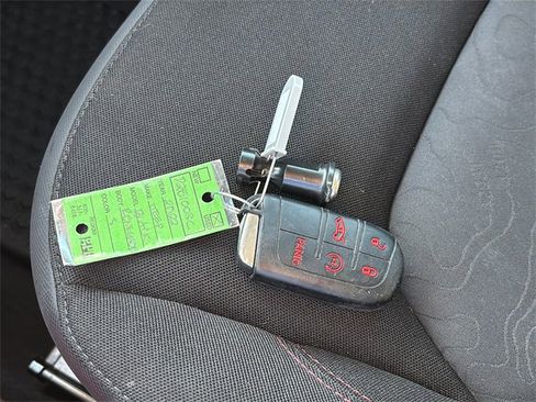 Certified 2022 Jeep Renegade Trailhawk image 41