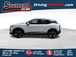 New 2025 Nissan Kicks SR 360° Tour