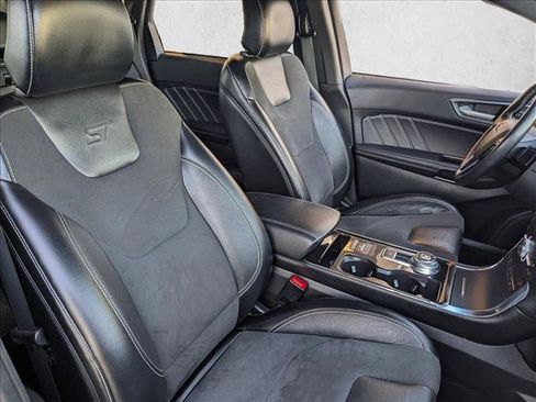 Used 2019 Ford Edge ST w/ Cargo Accessory Package image 20