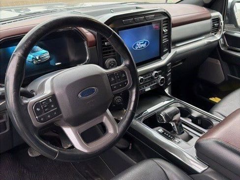 Used 2022 Ford F150 Lariat image 9
