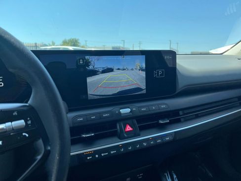 Used 2025 Kia K4 FWD image 23