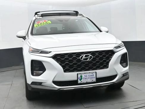 Used 2020 Hyundai Santa Fe SEL w/ Convenience + Premium Package FWD image 2