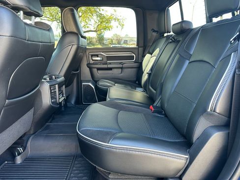 Used 2024 RAM 2500 Laramie w/ Night Edition image 36