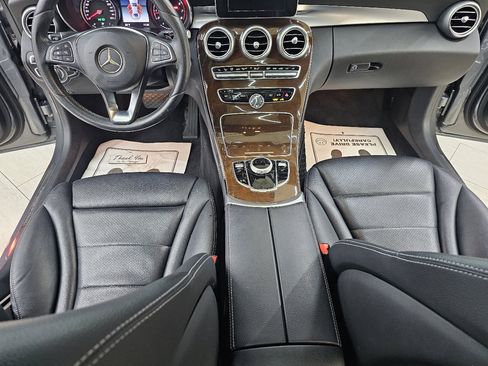 Used 2018 Mercedes-Benz C 300 Sedan w/ Premium Package image 28