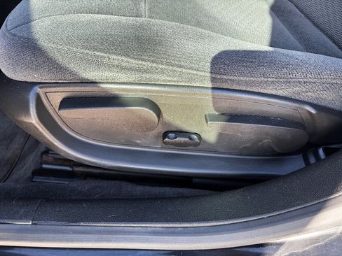 Used 2014 Chevrolet Impala Limited LS image 15