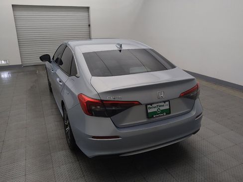 Used 2022 Honda Civic EX image 6