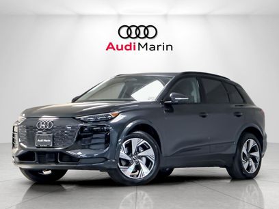 New 2025 Audi Q6 e-tron Premium Plus