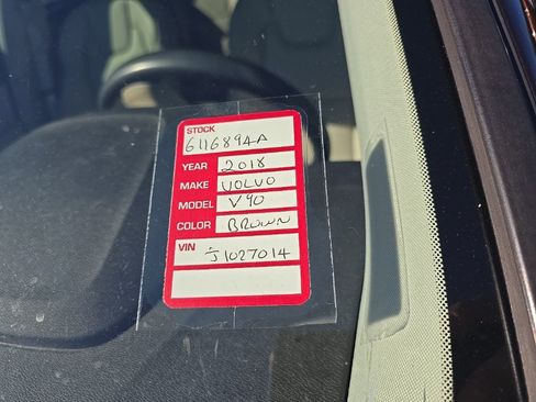 Used 2018 Volvo V90 T5 Cross Country w/ Convenience Package image 5