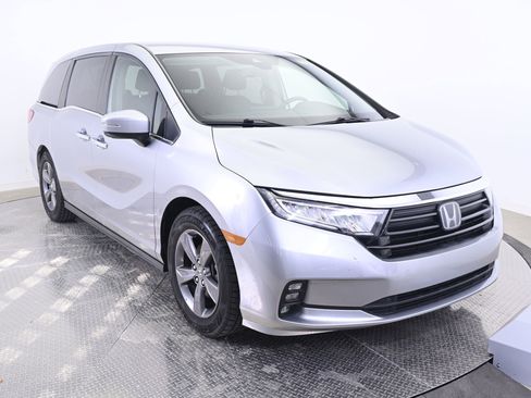 Used 2021 Honda Odyssey EX image 9
