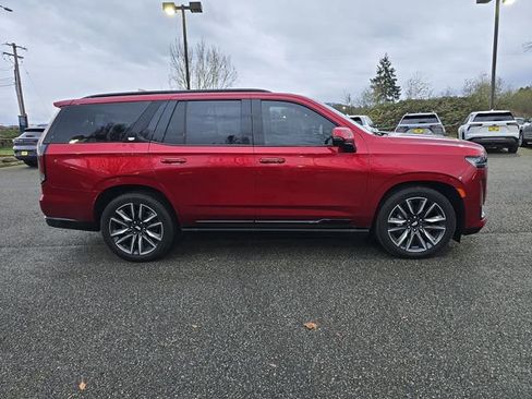 Certified 2021 Cadillac Escalade Sport w/ Driver Assist Tech Package image 7