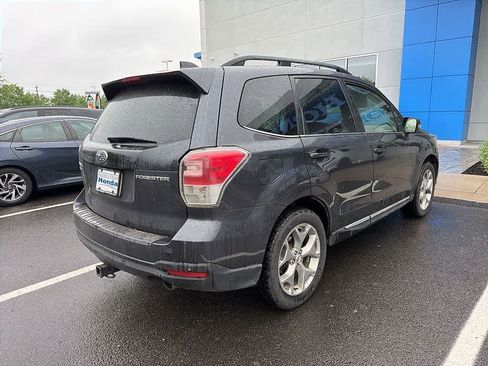 Used 2018 Subaru Forester 2.5i Touring AWD/4WD image 5