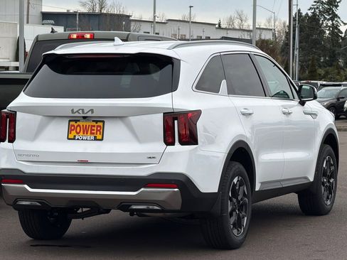 New 2026 Kia Sorento S image 5
