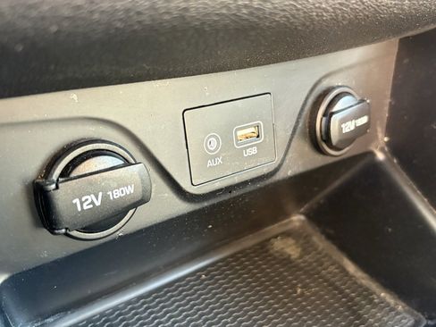 Used 2020 Hyundai Tucson SE image 44