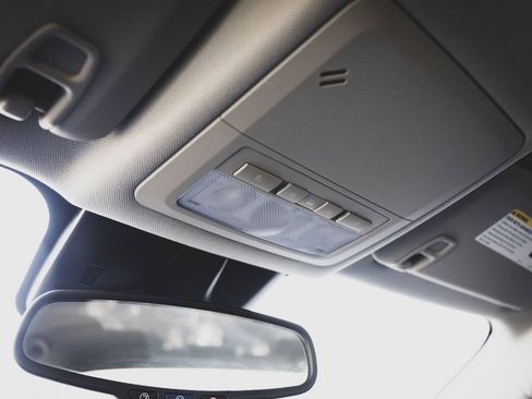 Used 2014 Chevrolet Cruze LT w/ Technology Package image 14