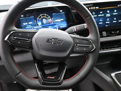 New 2026 Chevrolet Equinox RS w/ Convenience Package III image 10