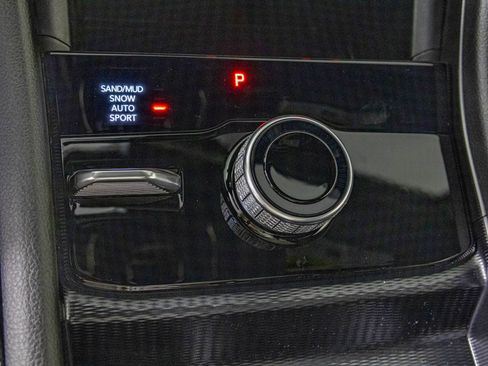 New 2025 Jeep Grand Cherokee Limited image 25