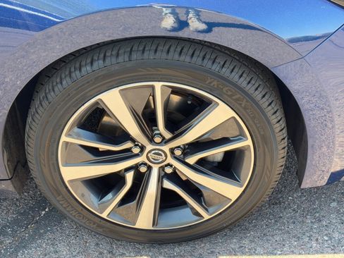 Used 2020 Nissan Maxima 3.5 SL w/ Floor Mat Group image 8