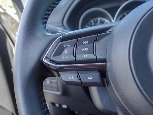 Used 2025 MAZDA CX-5 AWD 2.5 S w/ Preferred Package image 14