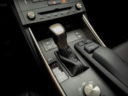 Used 2016 Lexus IS 200t w/ F Sport Package RWD image 55