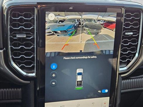 New 2025 Ford Ranger XLT w/ Equipment Group 301A High image 18