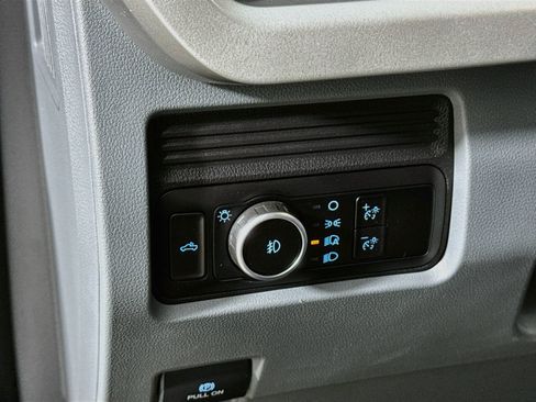 Used 2025 Ford F250 XLT AWD/4WD image 13