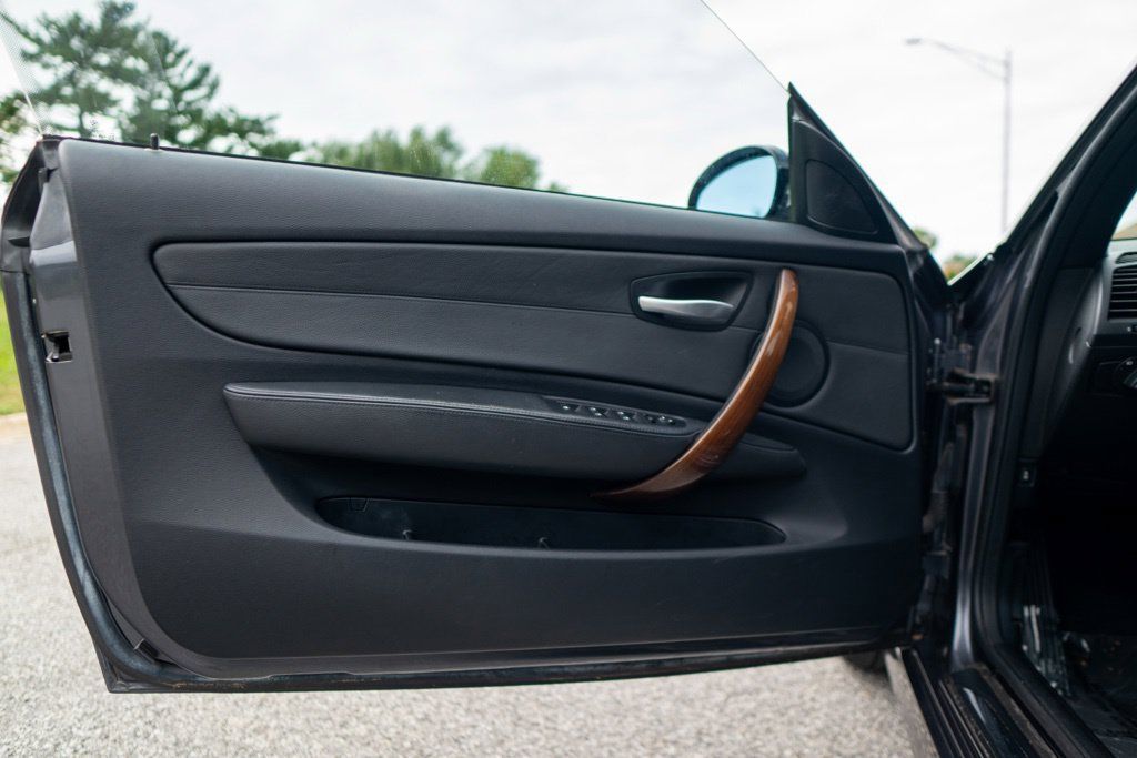 Used 2008 BMW 128i Convertible RWD image 24