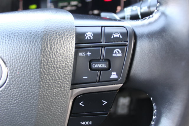 Certified 2025 Toyota Camry SE FWD image 41