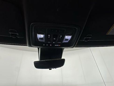 Used 2025 GMC Sierra 1500 Denali Ultimate AWD/4WD image 27
