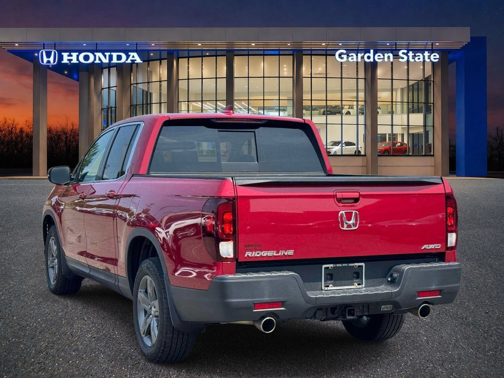 Certified 2023 Honda Ridgeline RTL image 3