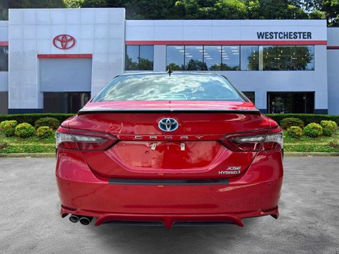 Certified 2022 Toyota Camry XSE w/ Navigation Upgrade Package image 4
