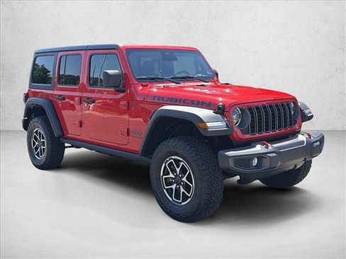 Used 2026 Jeep Wrangler Unlimited Rubicon AWD/4WD image 3