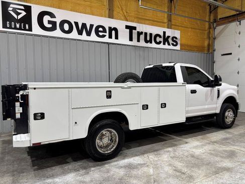 Used 2020 Ford F350 XL w/ Power Equipment Group AWD/4WD image 6