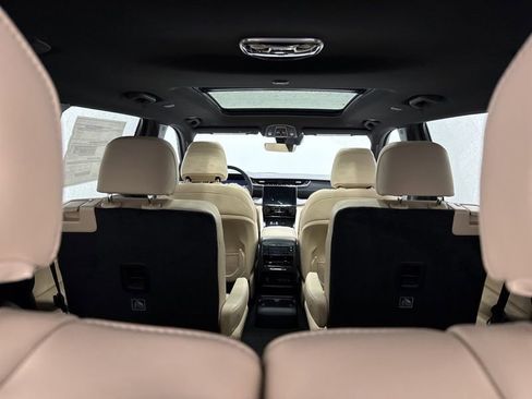 New 2025 Jeep Grand Cherokee L Limited AWD/4WD image 10
