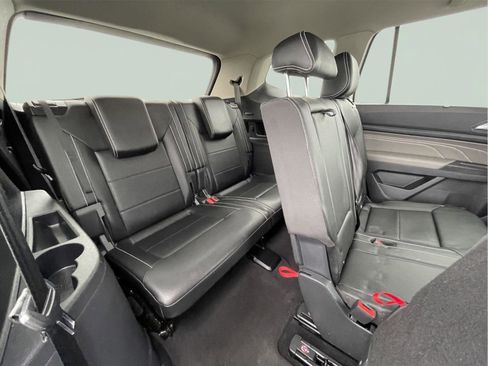 Used 2023 Volkswagen Atlas SE image 21