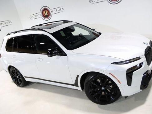 Used 2024 BMW X7 M60i image 85