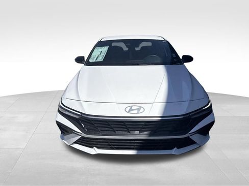 New 2026 Hyundai Elantra Sport FWD image 2
