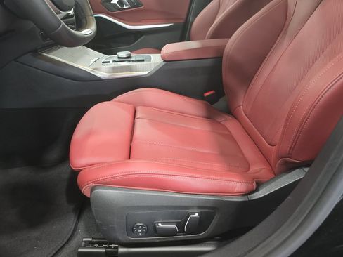 Used 2026 BMW 330i Sedan w/ Convenience Package RWD image 20