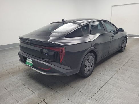 Used 2025 Kia K4 FWD image 9
