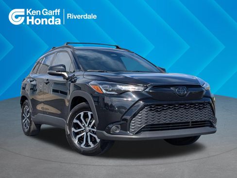 Used 2023 Toyota Corolla Cross AWD Hybrid image 1