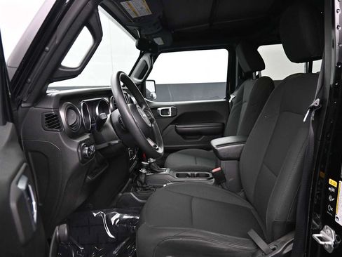 Used 2021 Jeep Wrangler Unlimited Sport AWD/4WD image 9